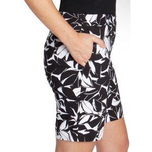 NEW Black White Comfort Stretch Shorts Tummy Control 16 9” inseam